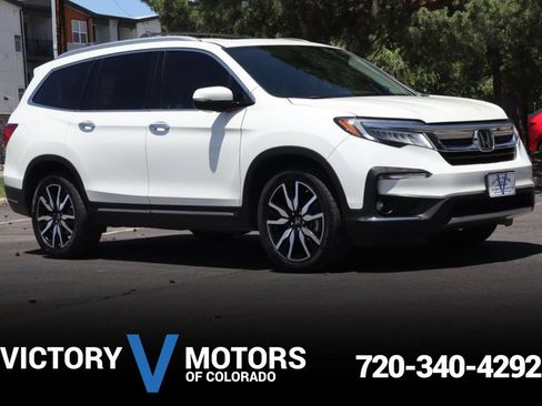 Used 2019 Honda Pilot Touring image 1