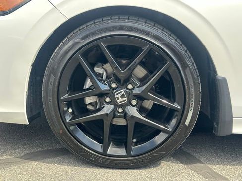 Used 2024 Honda Civic Sport image 14