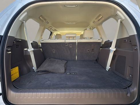 Used 2019 Lexus GX 460 image 24