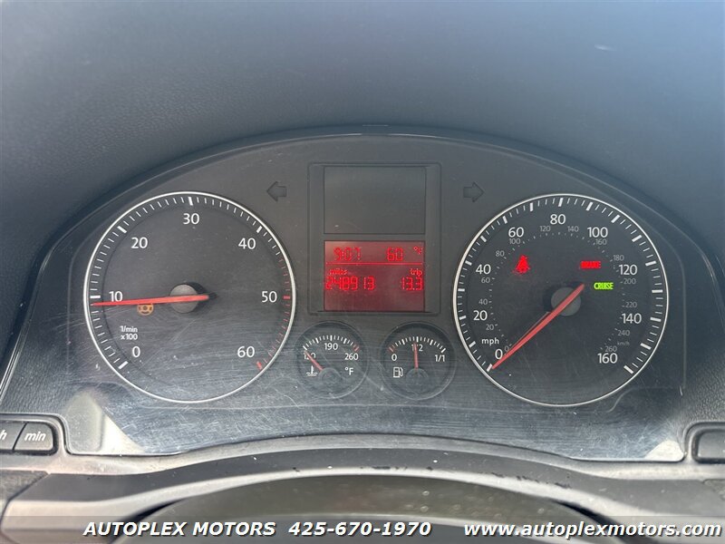 Used 2006 Volkswagen Jetta TDI FWD image 22
