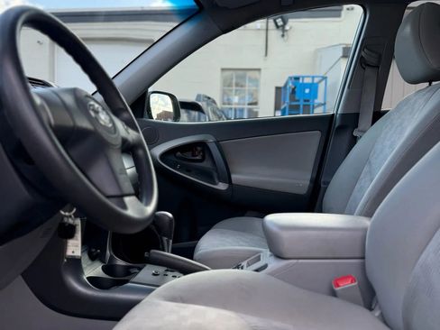 Used 2010 Toyota RAV4 2WD image 30