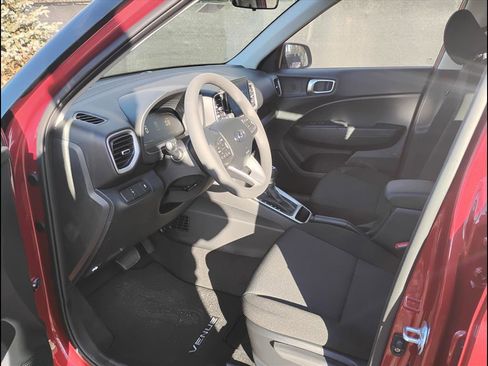 New 2026 Hyundai Venue SE image 19