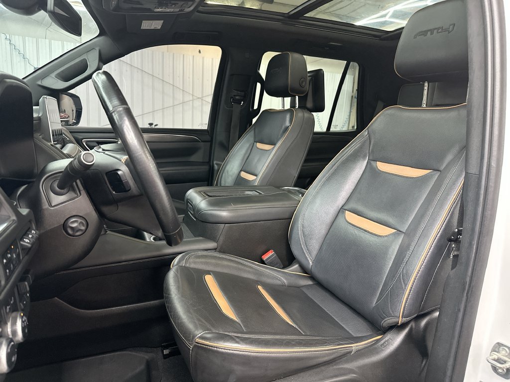 Used 2021 GMC Yukon AT4 w/ AT4 Premium Plus Package AWD/4WD image 8