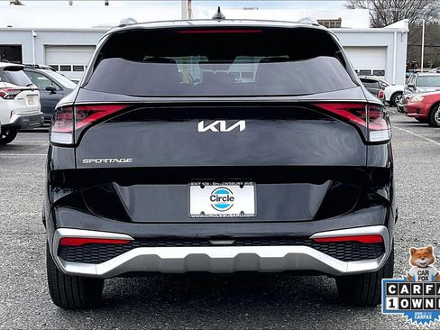 Used 2023 Kia Sportage SX image 4