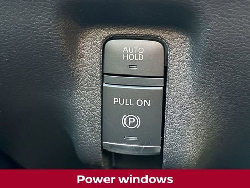 New 2025 Nissan Murano SL image 14