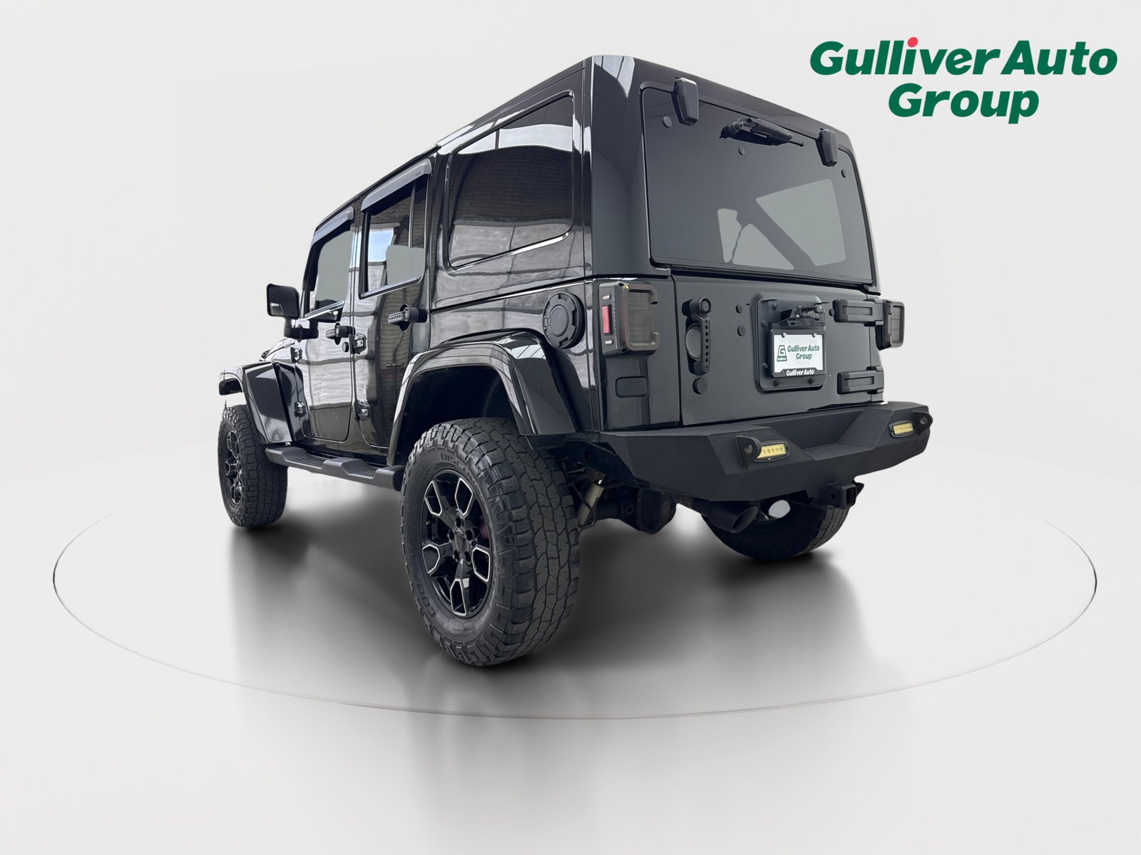 Used 2018 Jeep Wrangler Unlimited Sahara AWD/4WD image 5