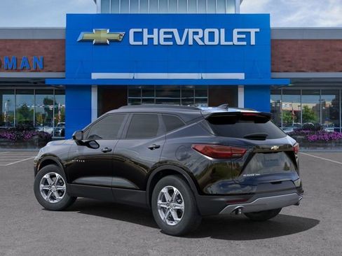 New 2025 Chevrolet Blazer LT w/ Convenience Package image 3