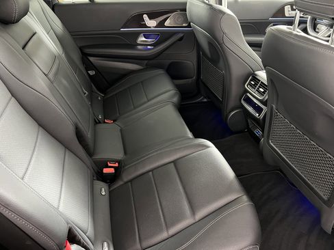Certified 2024 Mercedes-Benz GLS 450 4MATIC image 25