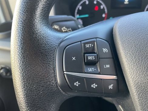 Used 2023 Ford Transit 350 XLT image 23