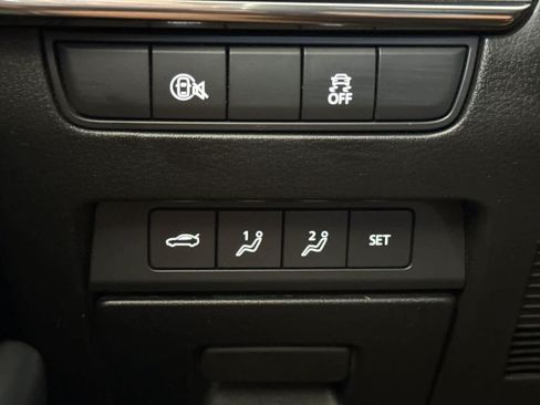 Used 2024 MAZDA MAZDA3 s FWD image 28