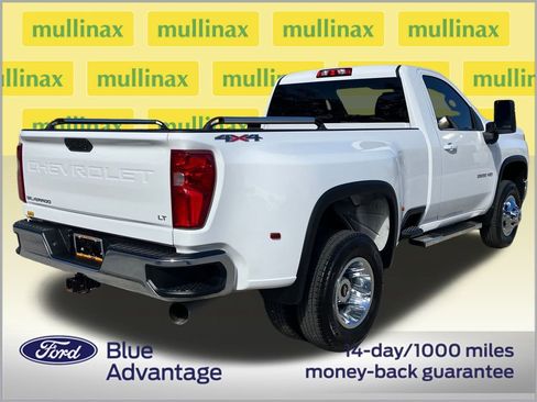 Used 2022 Chevrolet Silverado 3500 LT w/ Convenience Package image 4