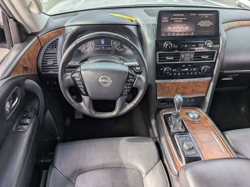 Used 2024 Nissan Armada SL image 25