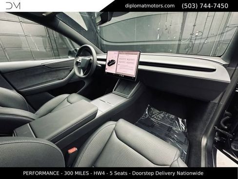 Used 2026 Tesla Model Y Performance AWD/4WD image 18