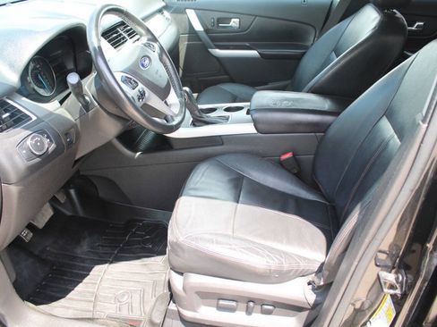 Used 2013 Ford Edge SEL FWD image 12