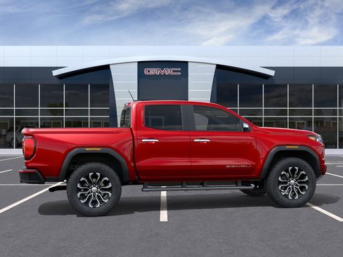 New 2026 GMC Canyon Denali AWD/4WD image 5
