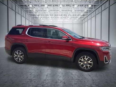 Used 2023 GMC Acadia SLT w/ Preferred Package AWD/4WD image 4