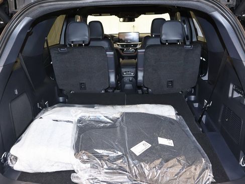 New 2026 Ford Explorer ST w/ Sun And Sound Package image 37