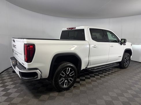 Used 2024 GMC Sierra 1500 AT4 w/ Technology Package AWD/4WD image 7