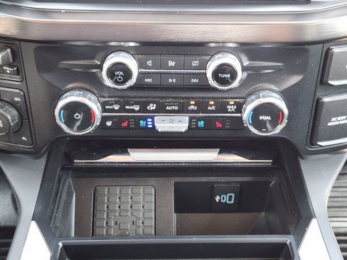 Used 2024 Ford F350 Lariat w/ Lariat Ultimate Package AWD/4WD image 21