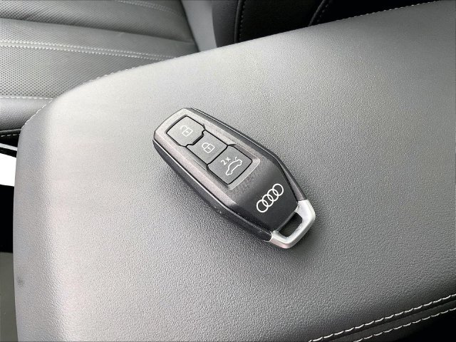 Used 2026 Audi A6 Premium Plus AWD/4WD image 20
