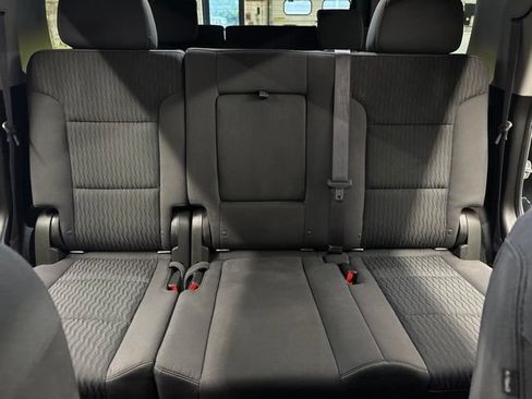 Used 2016 GMC Yukon SLE w/ Convenience Package AWD/4WD image 29