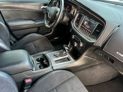 Used 2019 Dodge Charger R/T w/ Plus Group RWD image 17
