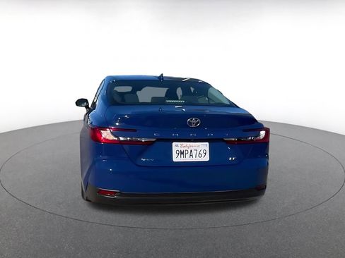 Used 2025 Toyota Camry LE image 12