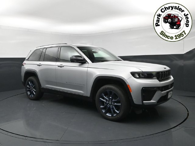 New 2026 Jeep Grand Cherokee Limited AWD/4WD image 1