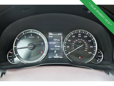 Used 2018 Lexus ES 350 w/ Luxury Package w/Wood Trim FWD image 17