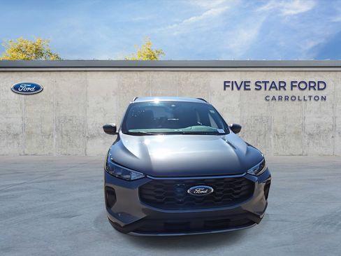 Used 2025 Ford Escape ST-Line image 3
