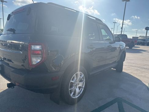 Used 2022 Ford Bronco Sport image 3