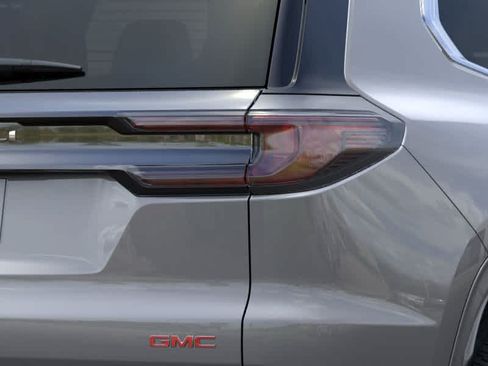 New 2026 GMC Acadia Denali w/ Super Cruise Package FWD image 11