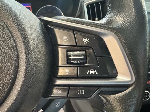 Used 2022 Subaru Crosstrek Hybrid w/ Moonroof Package w/Navigation AWD/4WD image 16