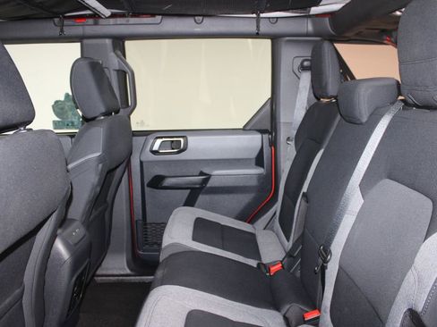 Used 2023 Ford Bronco 4-Door AWD/4WD image 19