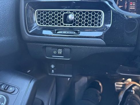 Used 2023 Honda Civic Sport image 21