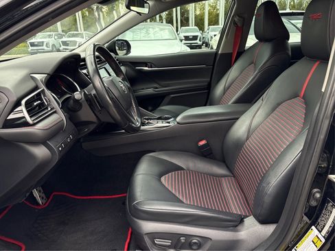 Used 2020 Toyota Camry TRD image 9