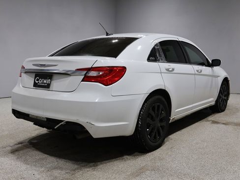 Used 2012 Chrysler 200 LX image 13