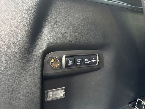 Used 2018 Ford Explorer Sport w/ Equipment Group 401A AWD/4WD image 14