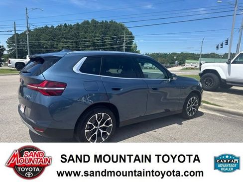 Used 2025 BMW X3 xDrive30i w/ Premium Package AWD/4WD image 3