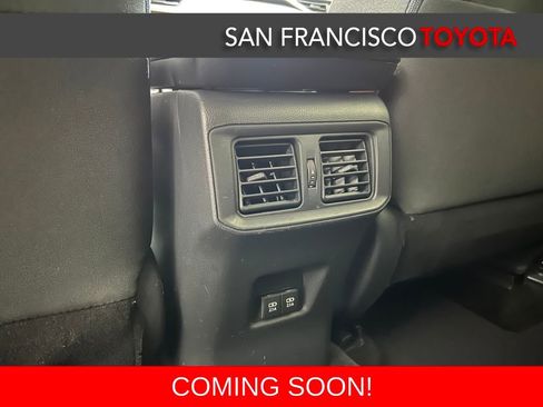 Used 2019 Toyota RAV4 XLE image 16