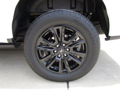 Used 2025 Ford F150 Platinum w/ Equipment Group 702A High AWD/4WD image 9