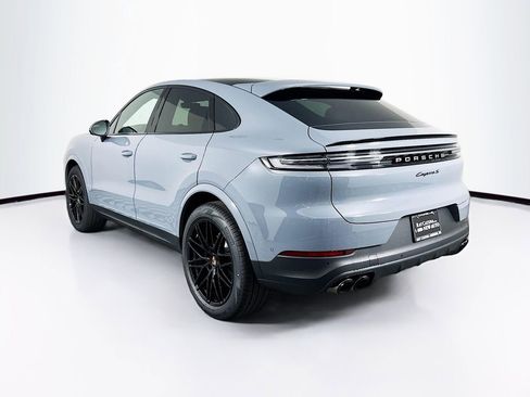 New 2026 Porsche Cayenne S AWD/4WD image 3