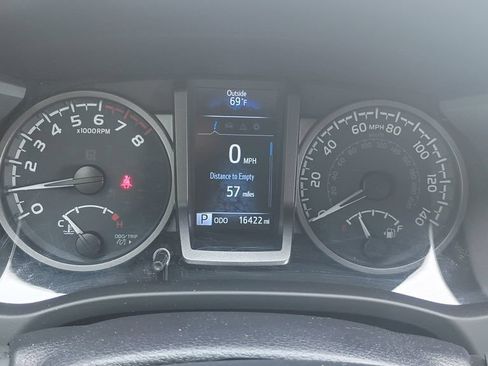 Used 2023 Toyota Tacoma TRD Sport w/ Advanced Technology Package AWD/4WD image 12