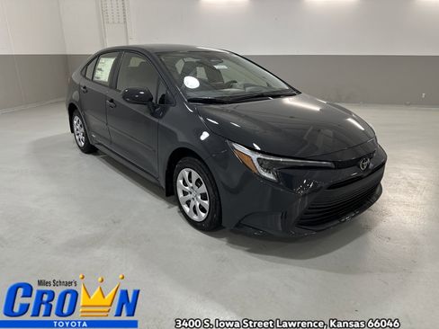 New 2026 Toyota Corolla LE image 4