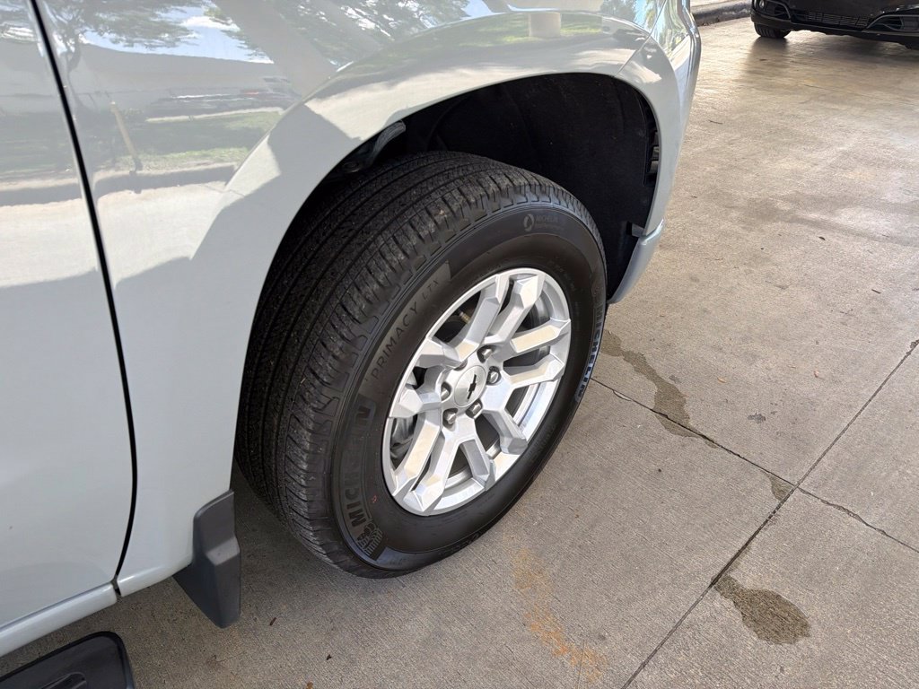 Used 2024 Chevrolet Silverado 1500 RST RWD image 29