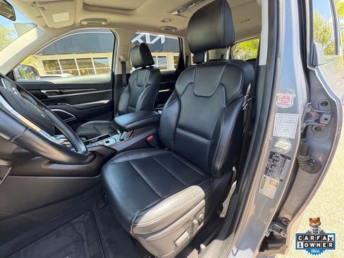 Certified 2025 Kia Telluride S AWD/4WD image 17