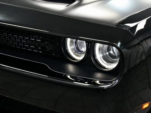 Used 2022 Dodge Challenger SRT Hellcat w/ Plus Package image 67