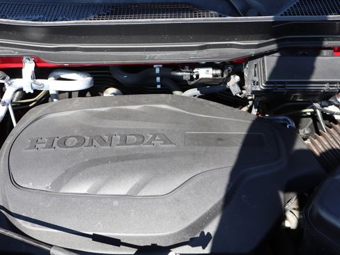 Used 2023 Honda Ridgeline Sport image 16