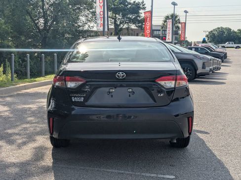 Certified 2024 Toyota Corolla LE FWD image 4