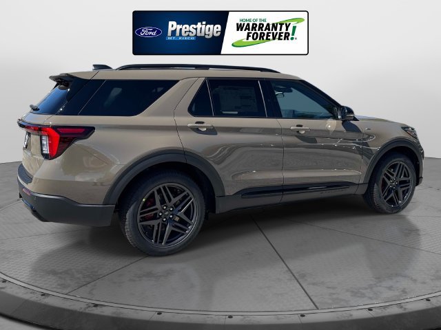 New 2027 Ford Explorer ST-Line w/ ST-Line Street Pack RWD image 4